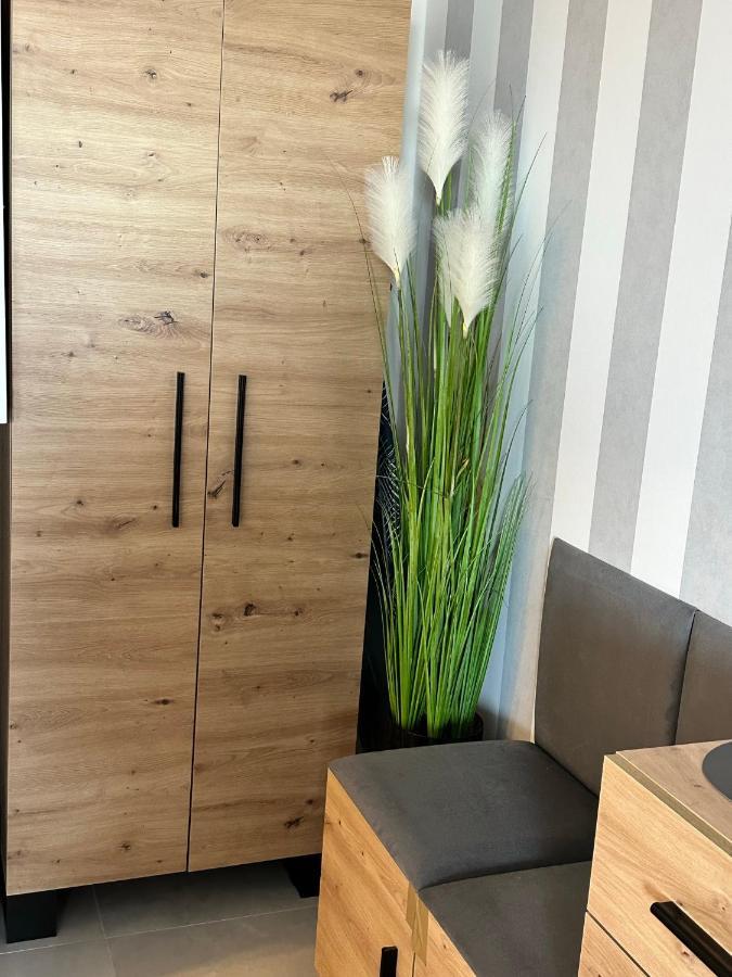 Fewo Sky21 * Langen Exklusives Appartment Vollausstattung / Zentrale Lage *Neu* Buitenkant foto