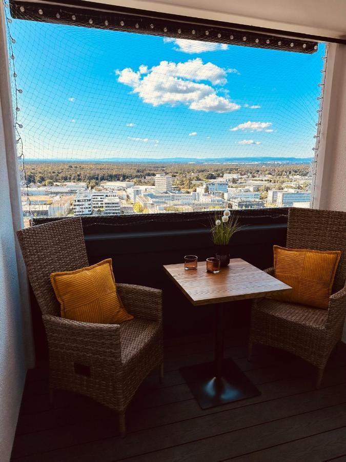 Fewo Sky21 * Langen Exklusives Appartment Vollausstattung / Zentrale Lage *Neu* Buitenkant foto